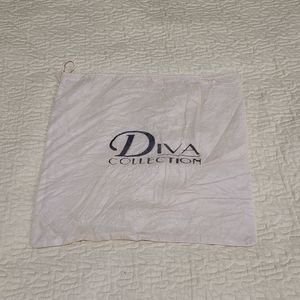 Diva Collection medium dust bag